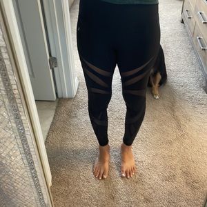 Lululemon Wunder Under Mesh Tights size 8